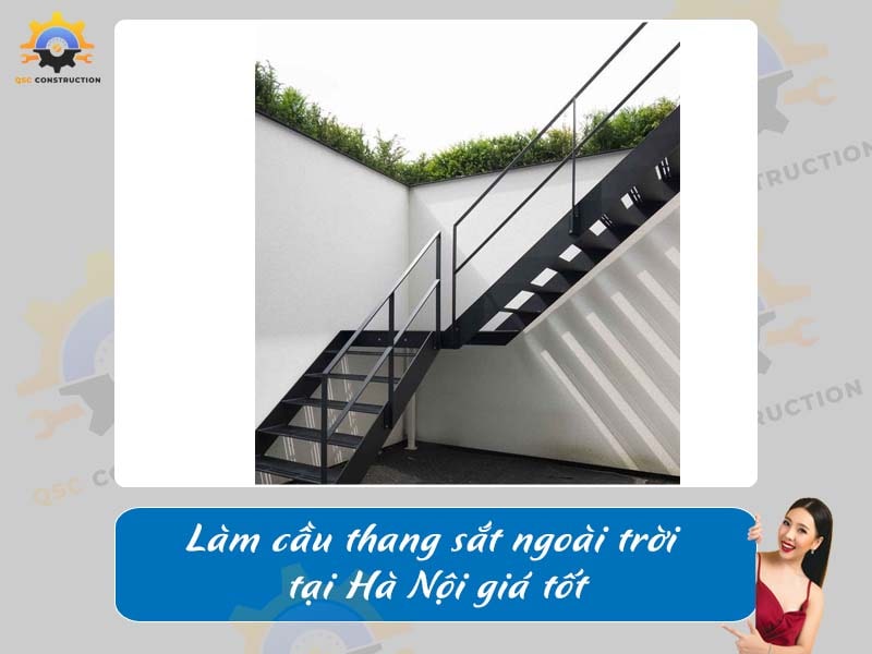 Làm cầu thang sắt ngoài trời tại Hà Nội giá tốt